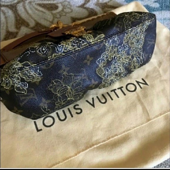 Limited Edition Louis Vuitton Kirsten Runway Dentelle Collection bag LV - Picture 2 of 8